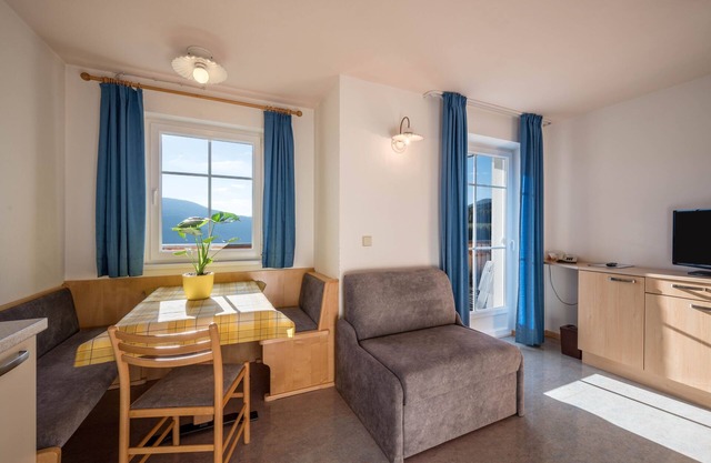 Gemütliche Ferienwohnung "Treyer 2 Typ A" mit Bergblick, Balkon & Garten