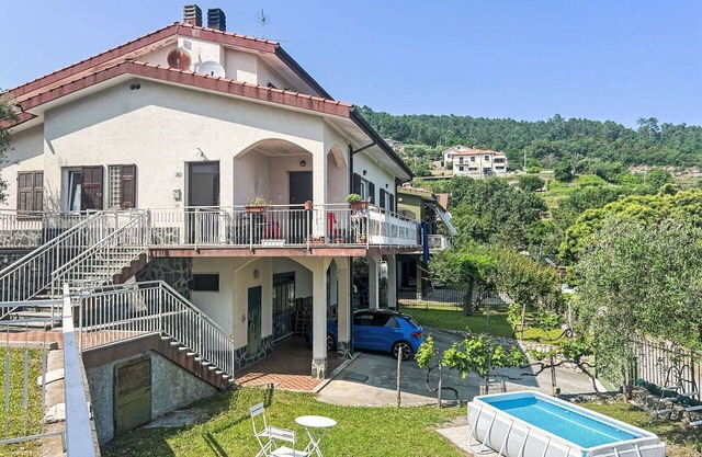 Herrliche Wohnung für 6 Gäste mit privatem Pool, TV, Balkon, Haustiere erlaubt und Parkplatz