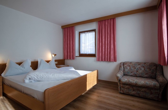 Gemütliche Ferienwohnung 1 "Zur Sonne" mit Bergblick & Garten