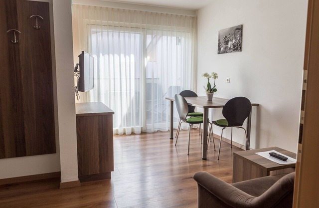Gemütliche Ferienwohnung Typ C" mit WLAN & Ostblick