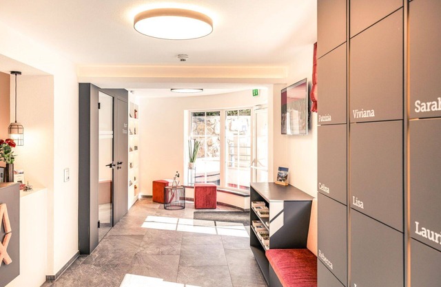 Angenehme Wohnung für 8 Personen mit W-LAN, TV, Terrasse, Haustiere erlaubt und Parkplatz