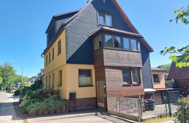 Herrliche Wohnung für 4 Leute mit W-LAN, TV, Innenhof und Parkplatz