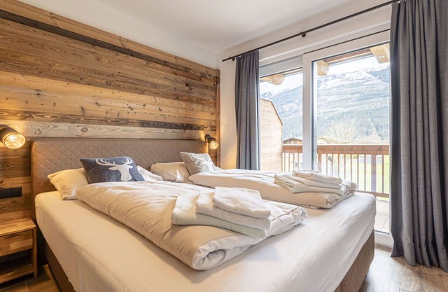 Acogedor apartamento para 10 personas con WIFI, TV, terraza y aparcamiento