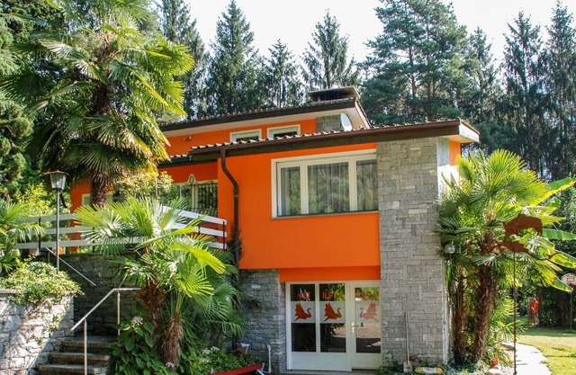 Schöne Wohnung für 3 Gäste mit W-LAN, Pool, TV, Haustiere erlaubt und Parkplatz