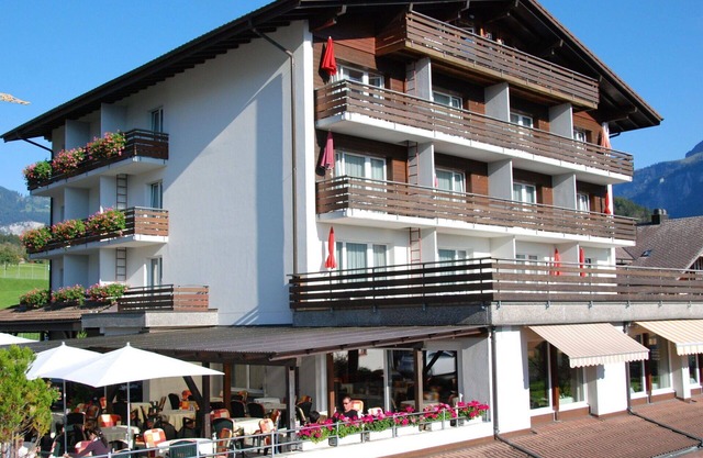 Angenehme Wohnung für 4 Gäste mit W-LAN, TV, Balkon und Parkplatz