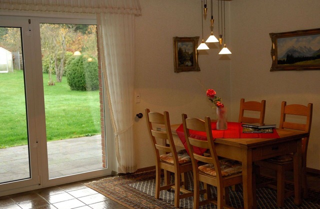 Herrliche Wohnung für 4 Leute mit W-LAN, TV, Terrasse und Parkplatz