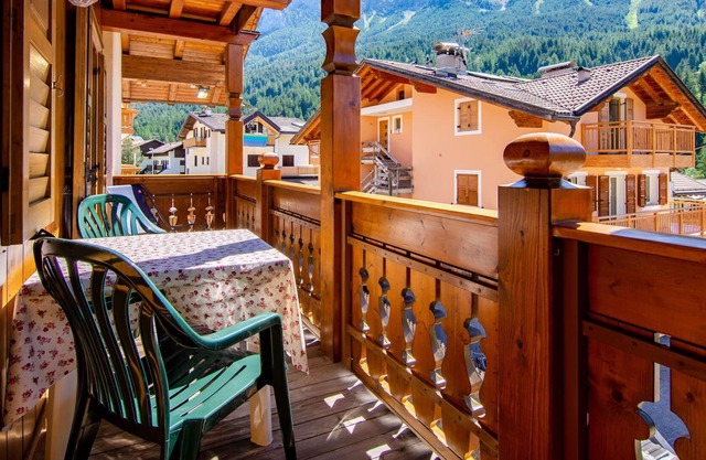 Angenehme Wohnung für 4 Personen mit W-LAN, TV, Balkon und Parkplatz