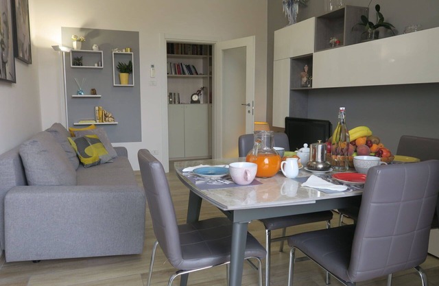 Gemütliche Wohnung für 4 Gäste mit Klimaanlage, W-LAN, TV, Balkon und Parkplatz