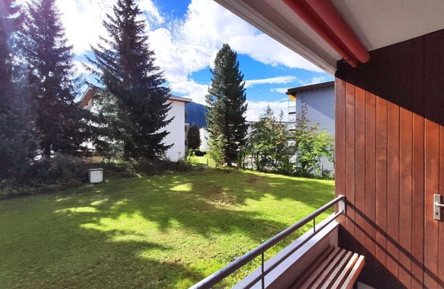 Schöne Wohnung für 4 Leute mit W-LAN, TV, Balkon und Haustiere erlaubt