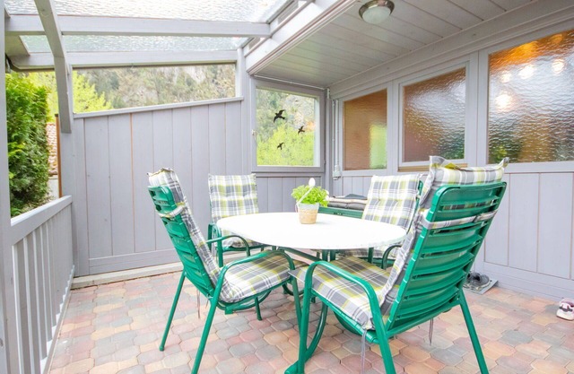 Gemütliche Wohnung für 5 Leute mit W-LAN, TV, Terrasse und Parkplatz