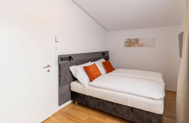 Herrliche Wohnung für 6 Gäste mit W-LAN, TV, Innenhof und Parkplatz