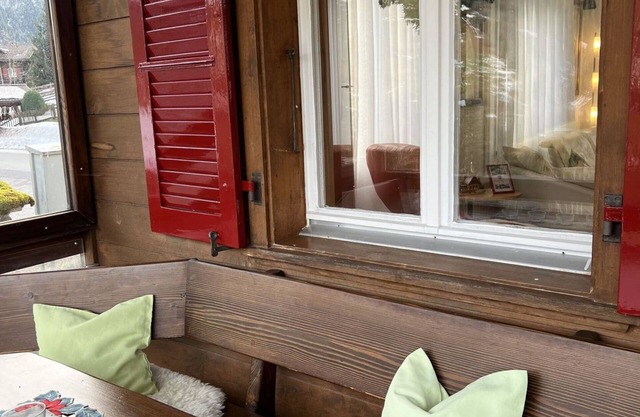 Schöne Wohnung für 8 Personen mit Whirlpool, W-LAN, TV, Balkon und Haustiere erlaubt