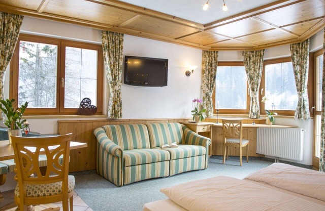 Angenehme Wohnung für 4 Personen mit W-LAN, TV, Balkon, Haustiere erlaubt und Parkplatz