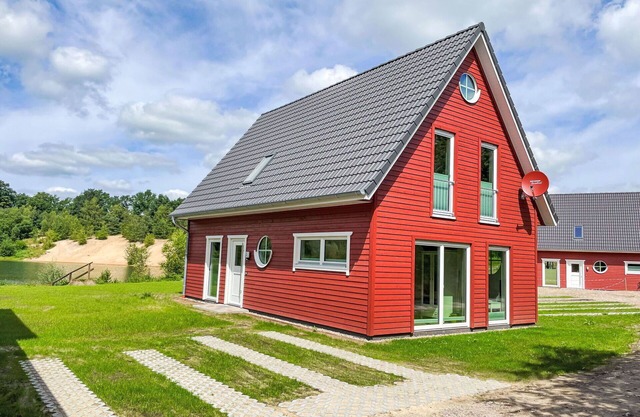Angenehme Wohnung für 4 Leute mit W-LAN, Pool, TV, Balkon, Haustiere erlaubt und Parkplatz