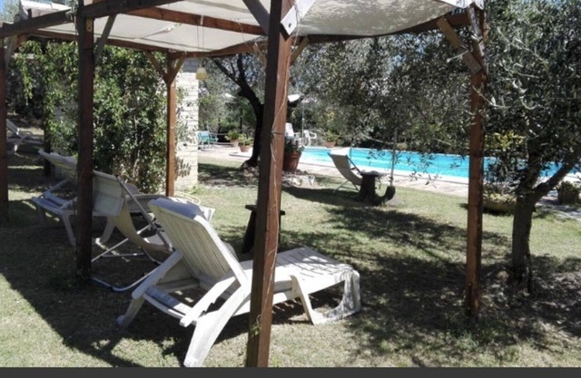 Angenehme Wohnung mit W-LAN, Pool, Innenhof, Panoramablick und Parkplatz, bei Spoleto