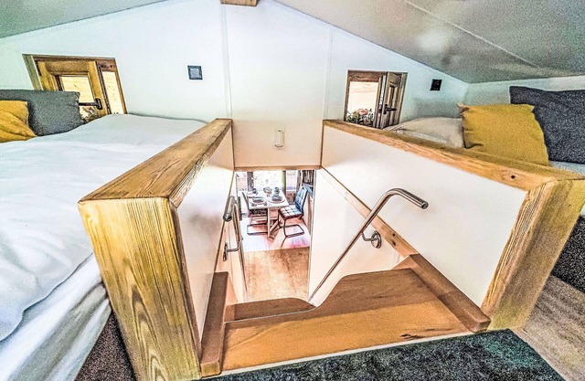 Angenehme Wohnung in einem Ferienhaus für 5 Personen mit Klimaanlage, TV, Terrasse und Parkplatz