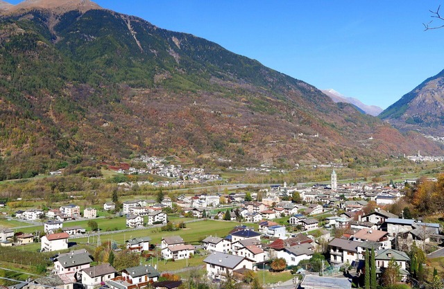 Wohnung in einem Ferienhaus mit Klimaanlage, W-LAN, TV, Terrasse, Haustiere erlaubt, Parkplatz