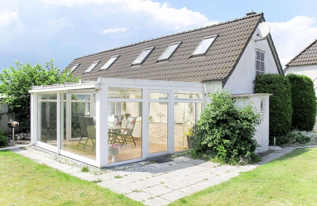 Herrliche Wohnung in einem Ferienhaus mit W-LAN, TV, Innenhof, Haustiere erlaubt und Parkplatz