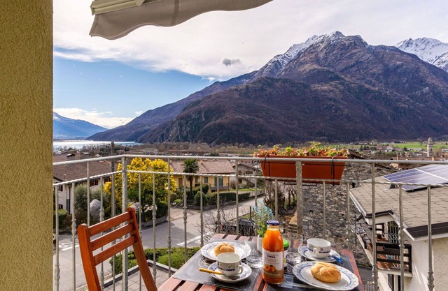 Schöne Wohnung für 5 Gäste mit W-LAN, TV, Balkon und Parkplatz