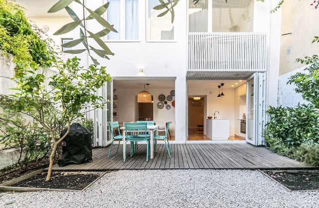 Cosy Apartment With 2 Bedrooms in Lapa With a Beautiful Garden