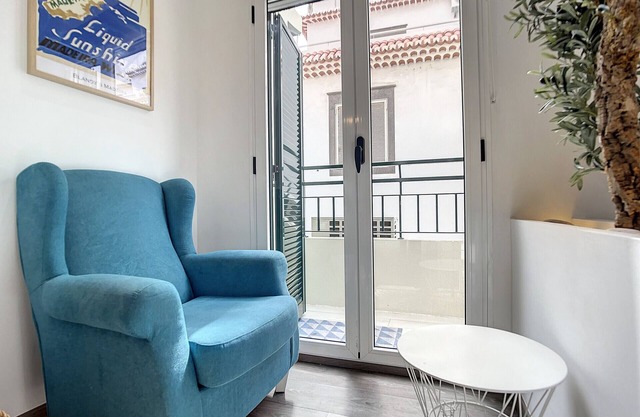 Cosy Central by Atlantic Holiday
