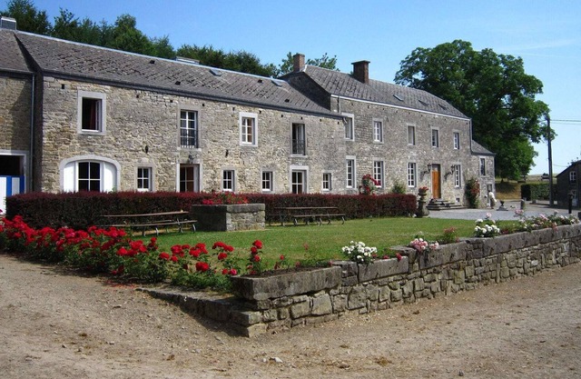 Unverwechselbares Cottage in Barvaux-Condroz mit Garten
