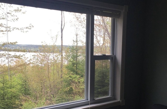 Cosy Cottage with View of St Margaret's Bay close to Pristine Beaches