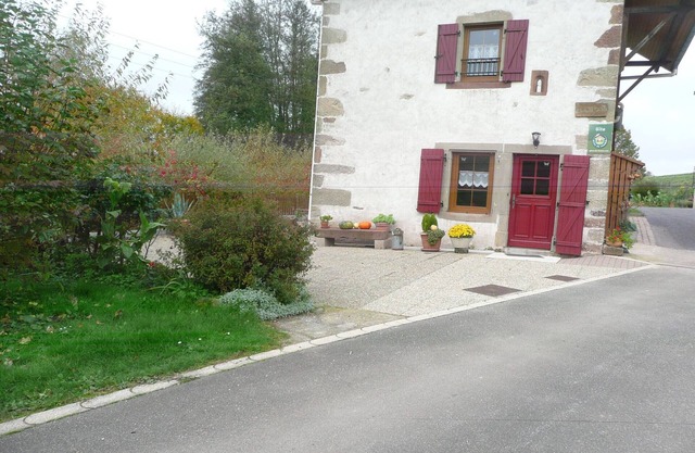 Charmantes Gîte avec Cheminée et Terrasse - Idéal pour Familles et Amis, Accueil Animaux
