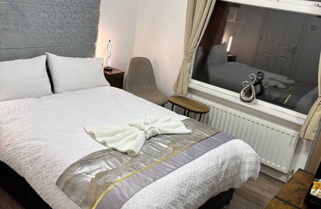 Cosy Ensuite Room 4 (self check-in) Doncaster