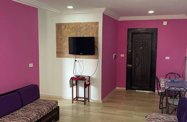 Cosy furnished apartment near beach