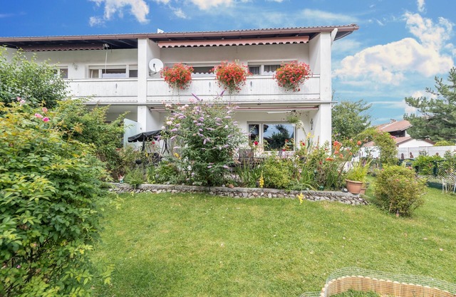 Gemütliche Ferienwohnung Ferienhaus "Schild" mit Garten & Bergblick