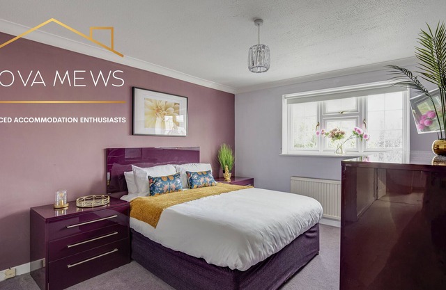 Cosy, modern house near Legoland, Windsor & Heathrow