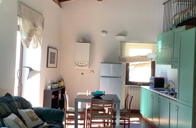 Studio-Apartment mit zwei Zustellbetten im Zwischengeschoss