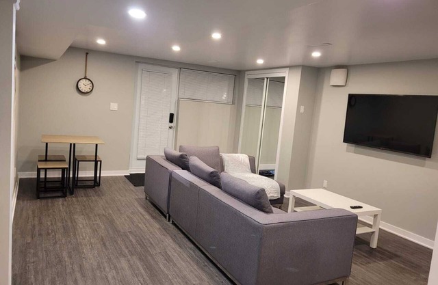 COSY & QUIET APARTMENT near Montreal/South Shore CITQ #309764