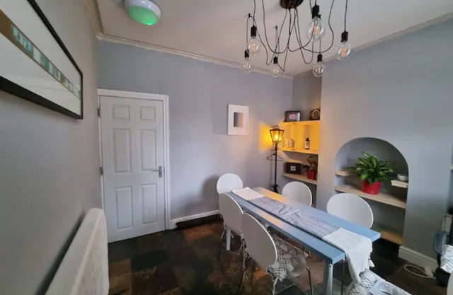Cosy Three Bedroom House Near Edgbaston Reservoir