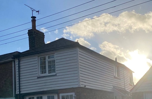 Cosy Two bedroom cottage in village location with logburner