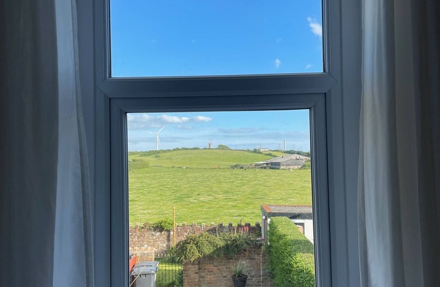 Cosy village house walking distance to beach and 2 pubs.