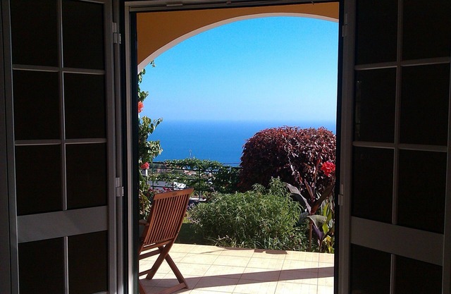 Ferienhaus mit traumhaftem Blick auf den Atlantik und die Berge - Casa Laurisol