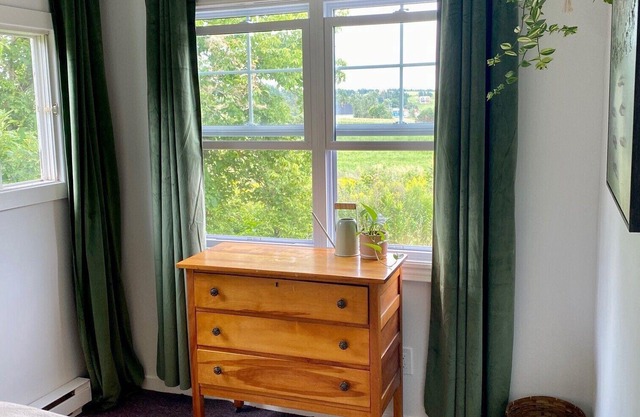 Cottage #8 - 2 bedroom cottage - family & pet friendly!