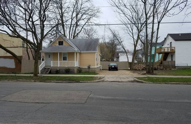 Ferienhaus Bungalow in der Innenstadt von Grand Rapids, MI