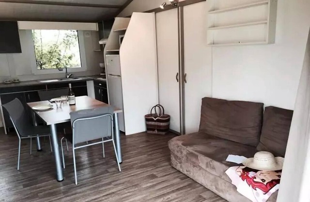 Camping La Roche d'Ully **** - Samoa Cottage 4 Zimmer 6 Personen