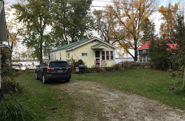 Ferienhaus direkt am Lake Champlain