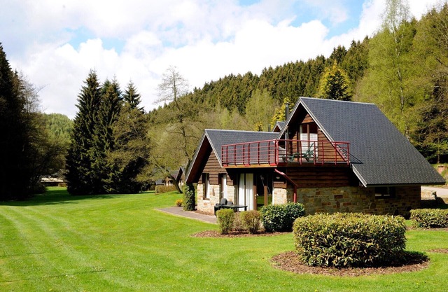 Schönes Chalet mit Geschirrspüler, 3 km von Malmédy entfernt