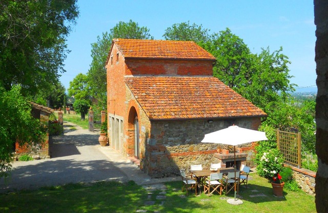 Charakteristisches Landhaus mit privatem Pool