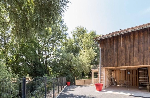 Ferienhaus in Corre mit Balkon, Wifi, Fahrradfreundlich Label