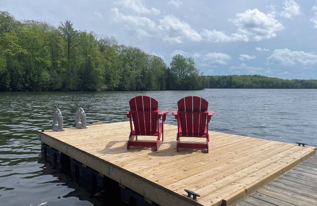 Cottage on Bobs Lake