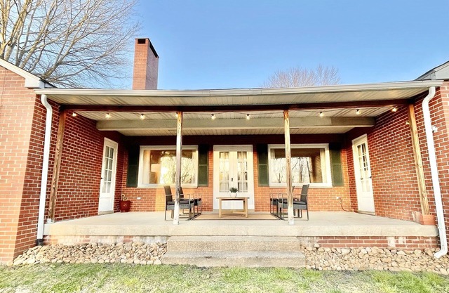 Cottage on College Hill - 4 Bedroom Private home