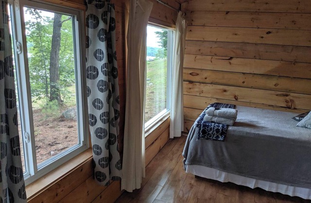 Cottage on Kennebec- Your Next Family Getaway!