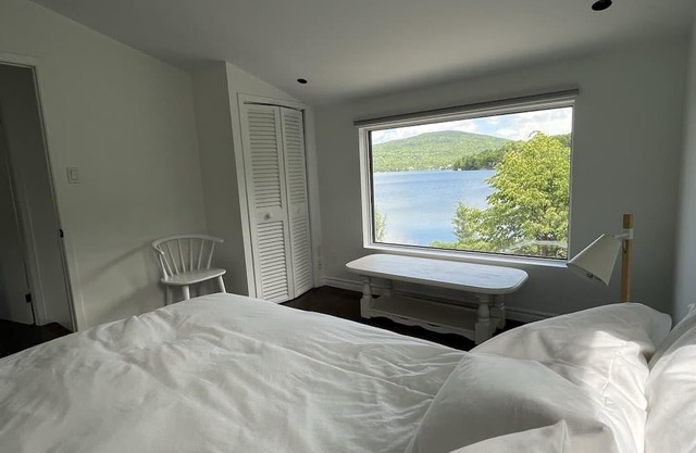 Cottage on Lac-Beauport