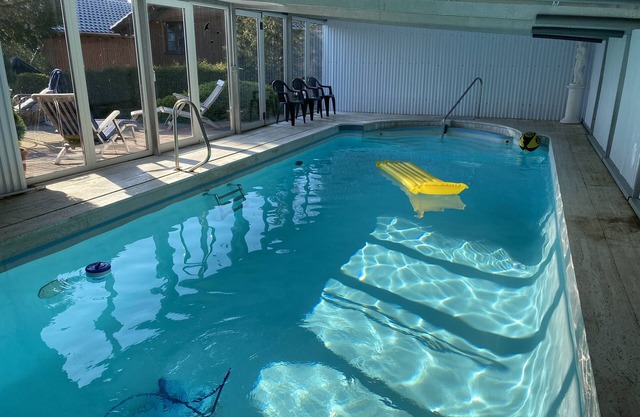 Ferienhaus am Diemelsee bei Willingen mit Pool und Sauna